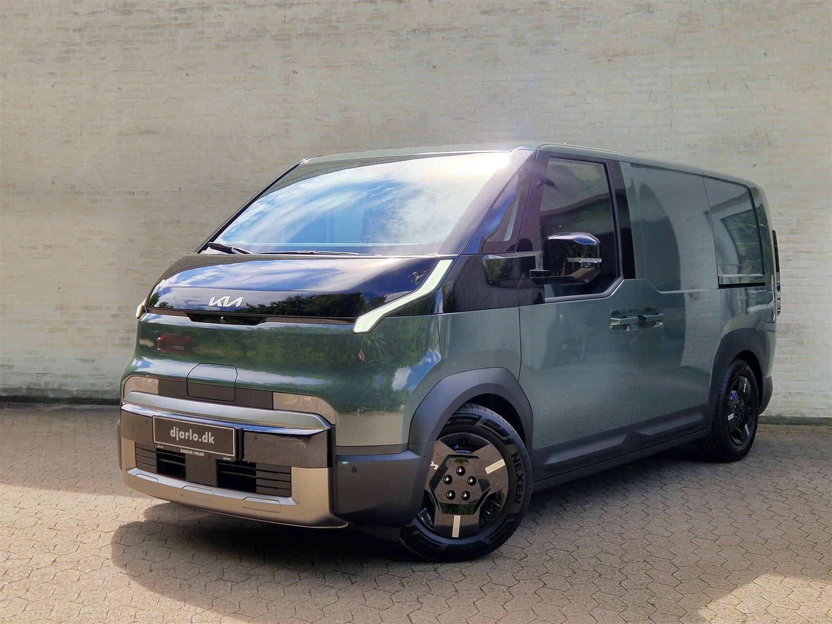 Billede af Kia PV5 Cargo L2H1 Long Range Work Pro 163HK Van Aut.