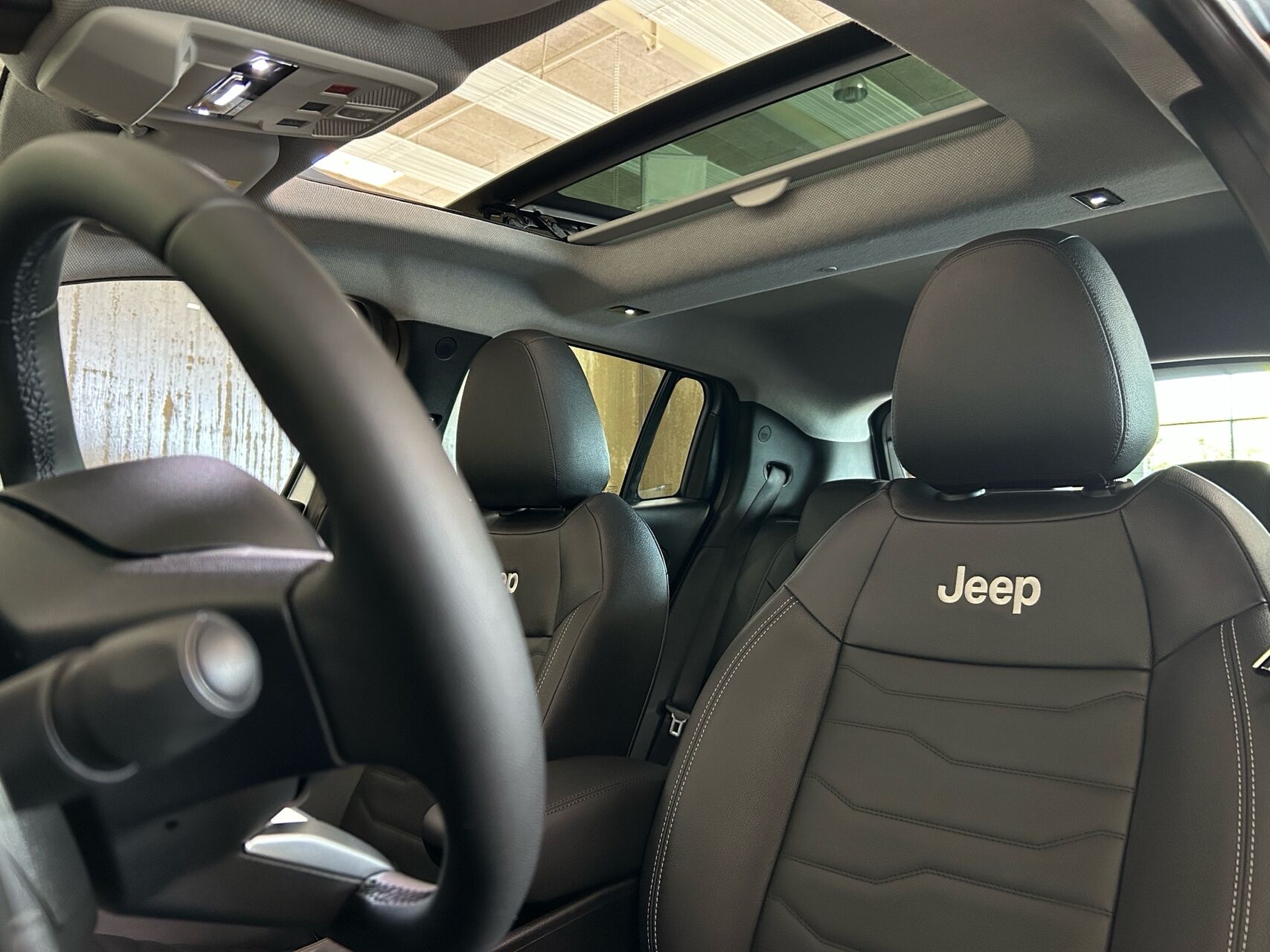 Billede af Jeep Avenger EL Altitude 156HK 5d Aut.