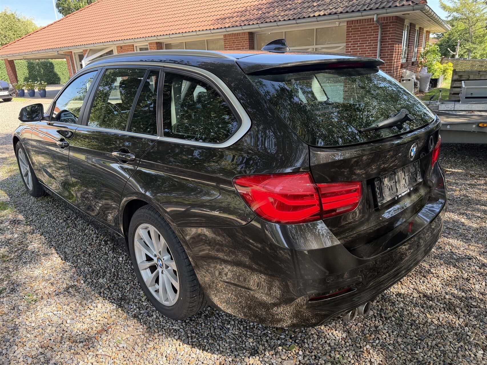 Billede af BMW 330d Touring 3,0 D Steptronic 258HK Stc 8g Aut.