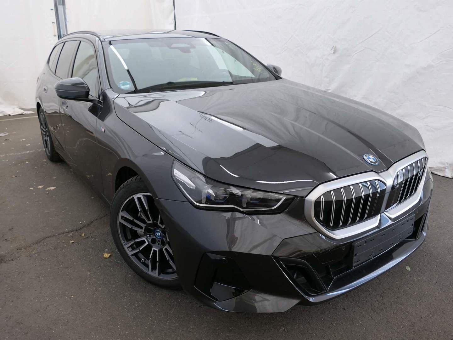Billede af BMW i5 eDrive40 Touring Fully Charged M Sport 340HK Stc Aut. 