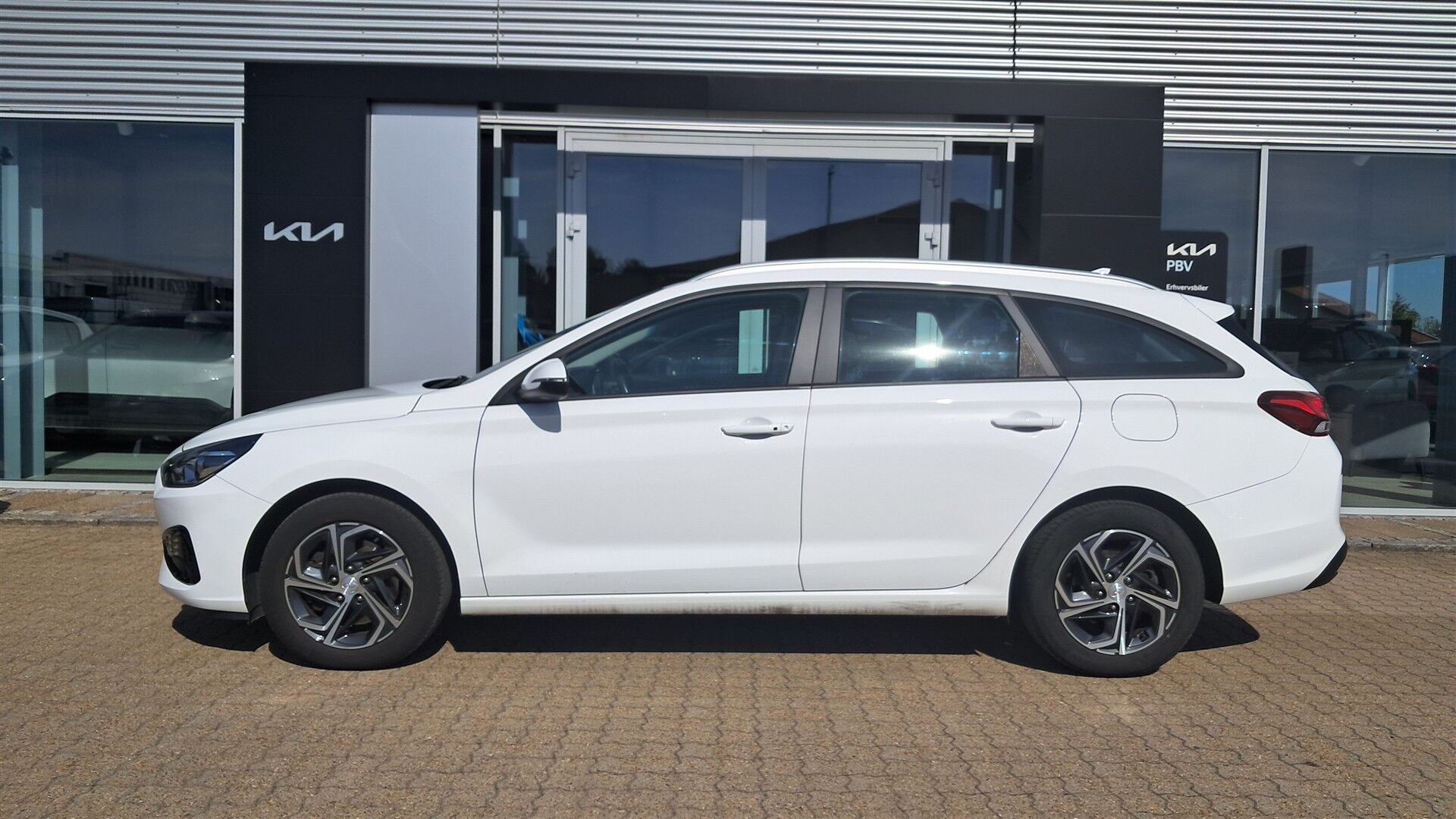 Billede af Hyundai i30 Cw 1,0 T-GDI Essential 120HK Stc 6g