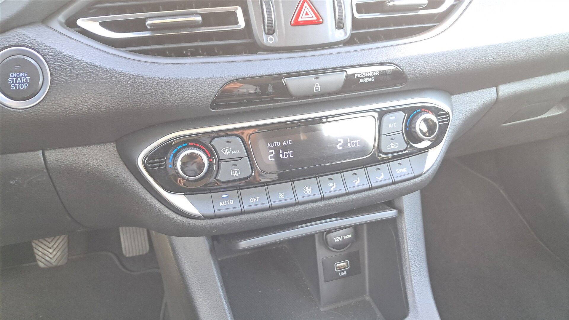 Billede af Hyundai i30 Cw 1,0 T-GDI Essential 120HK Stc 6g
