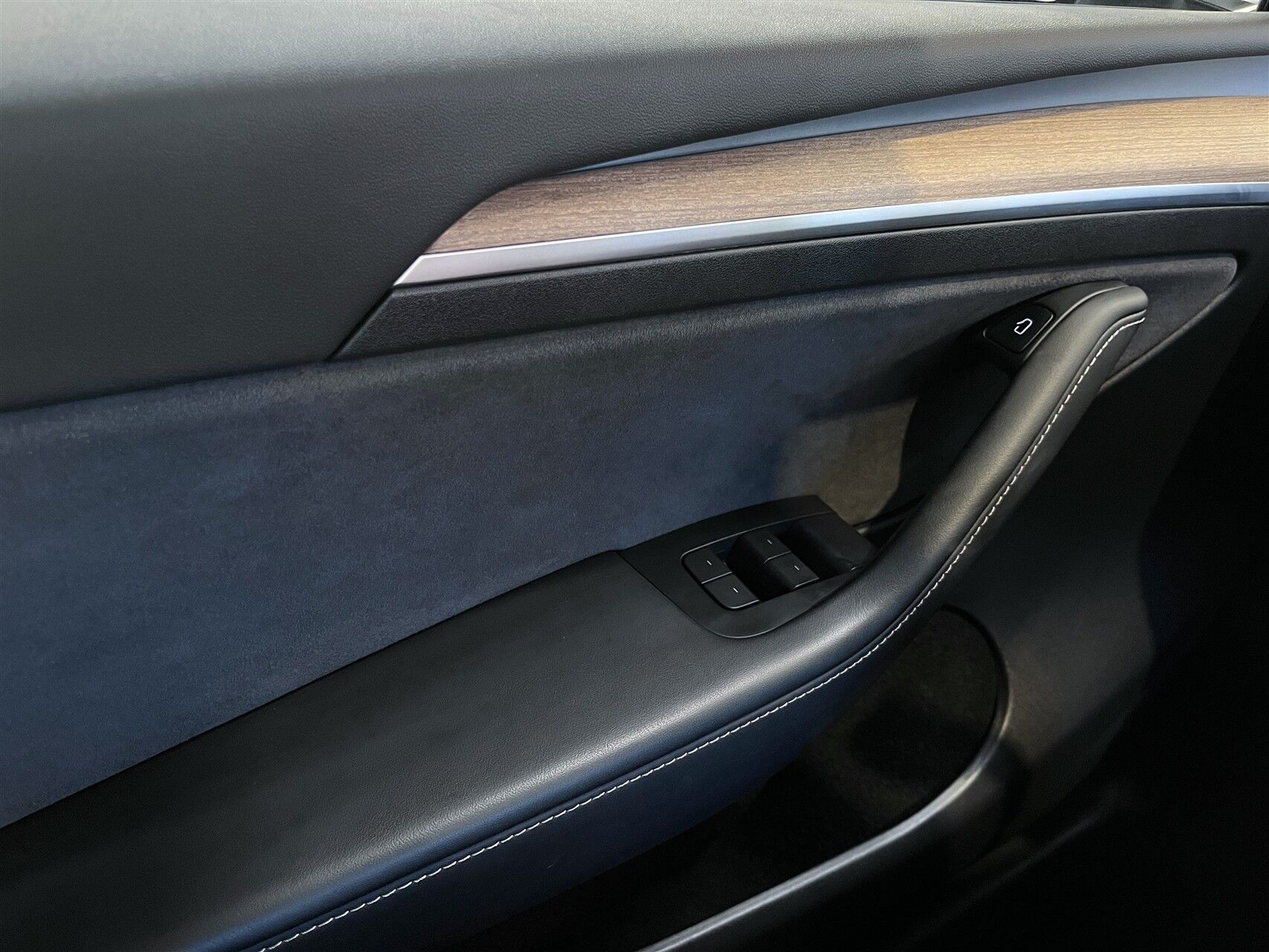 Billede af Tesla Model Y EL Long Range AWD 514HK 5d Aut.