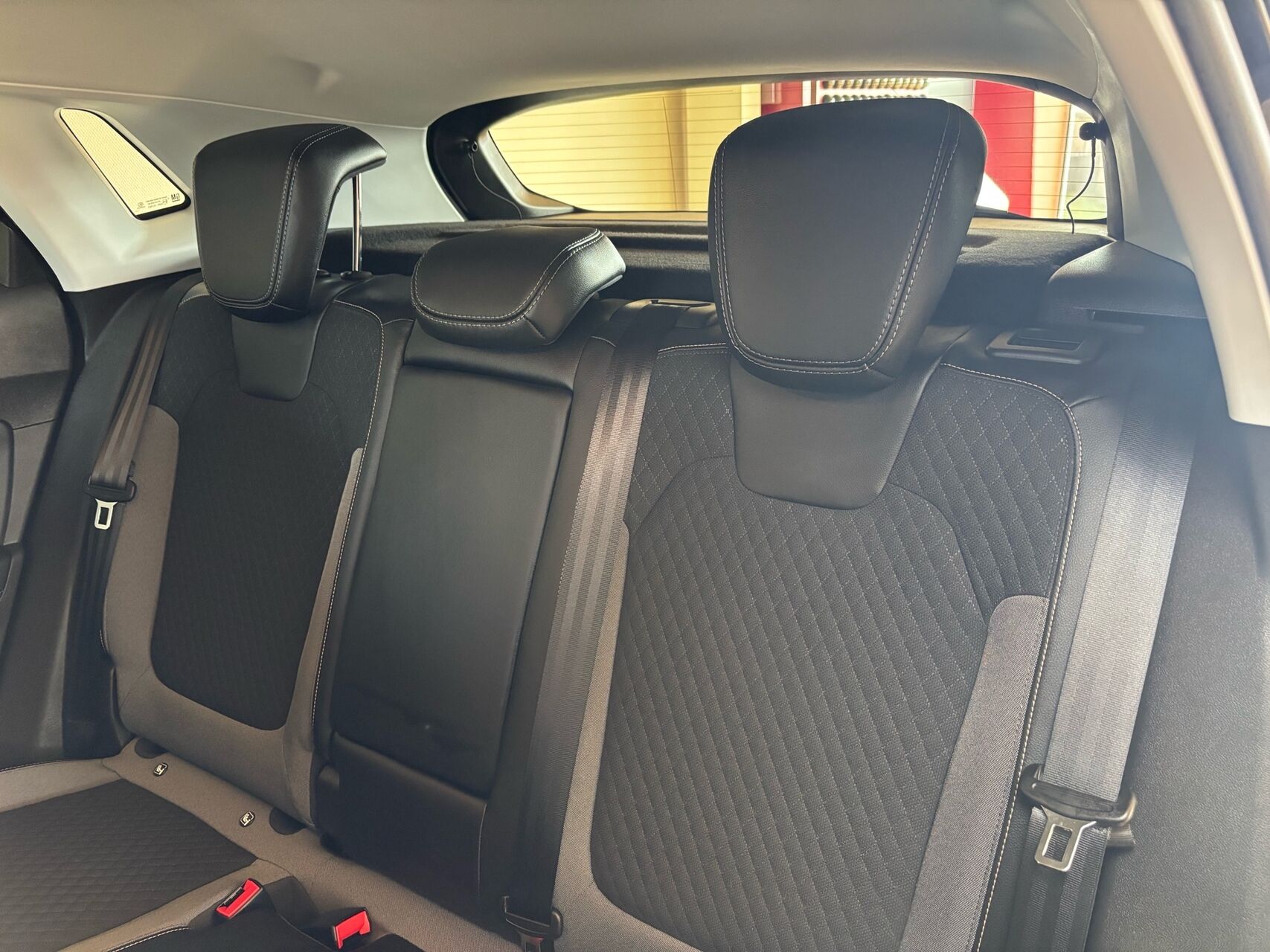 Billede af Opel Grandland X 1,6 PHEV  Plugin-hybrid Cosmo Prestige Pack 225HK 5d 8g Aut.