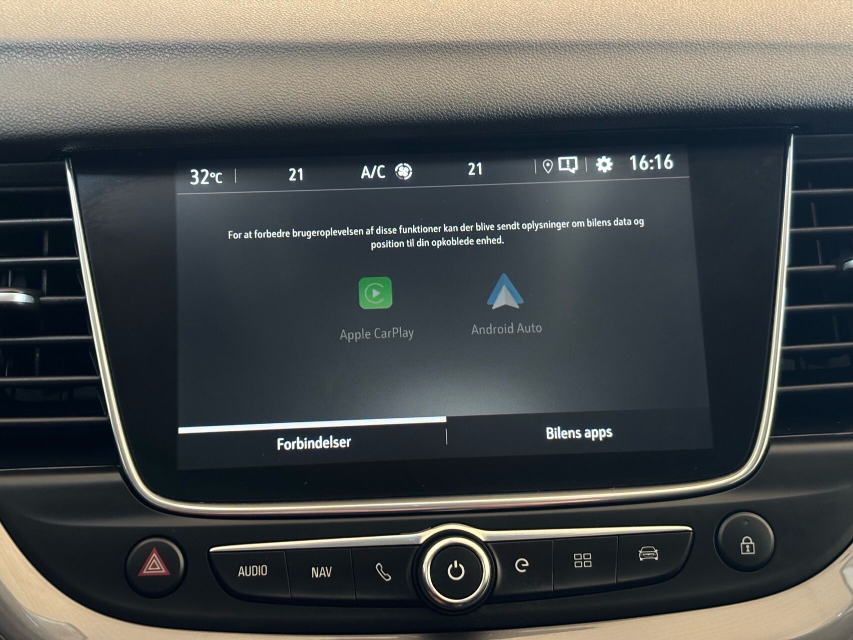 Billede af Opel Grandland X 1,6 PHEV  Plugin-hybrid Cosmo Prestige Pack 225HK 5d 8g Aut.