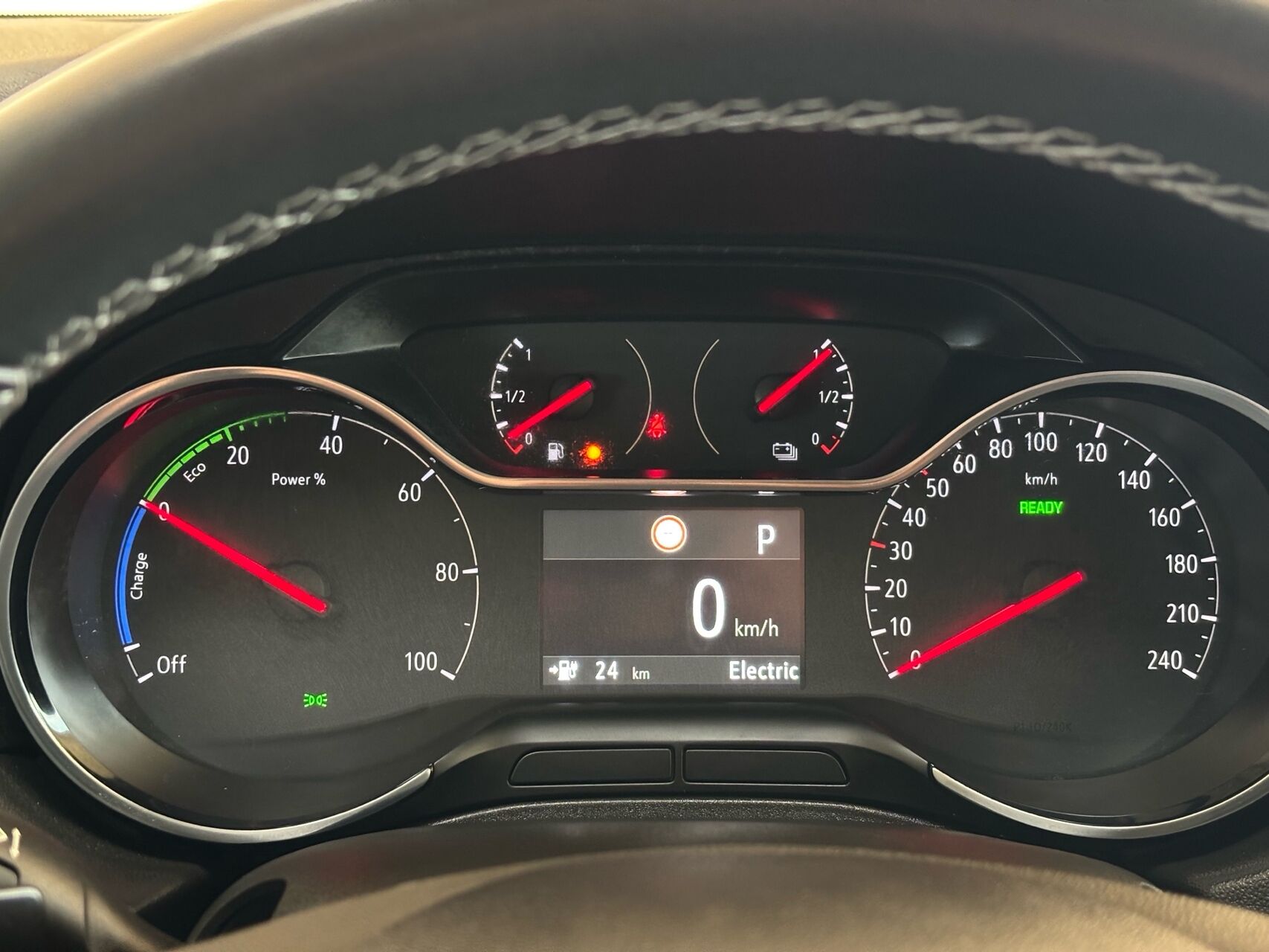 Billede af Opel Grandland X 1,6 PHEV  Plugin-hybrid Cosmo Prestige Pack 225HK 5d 8g Aut.