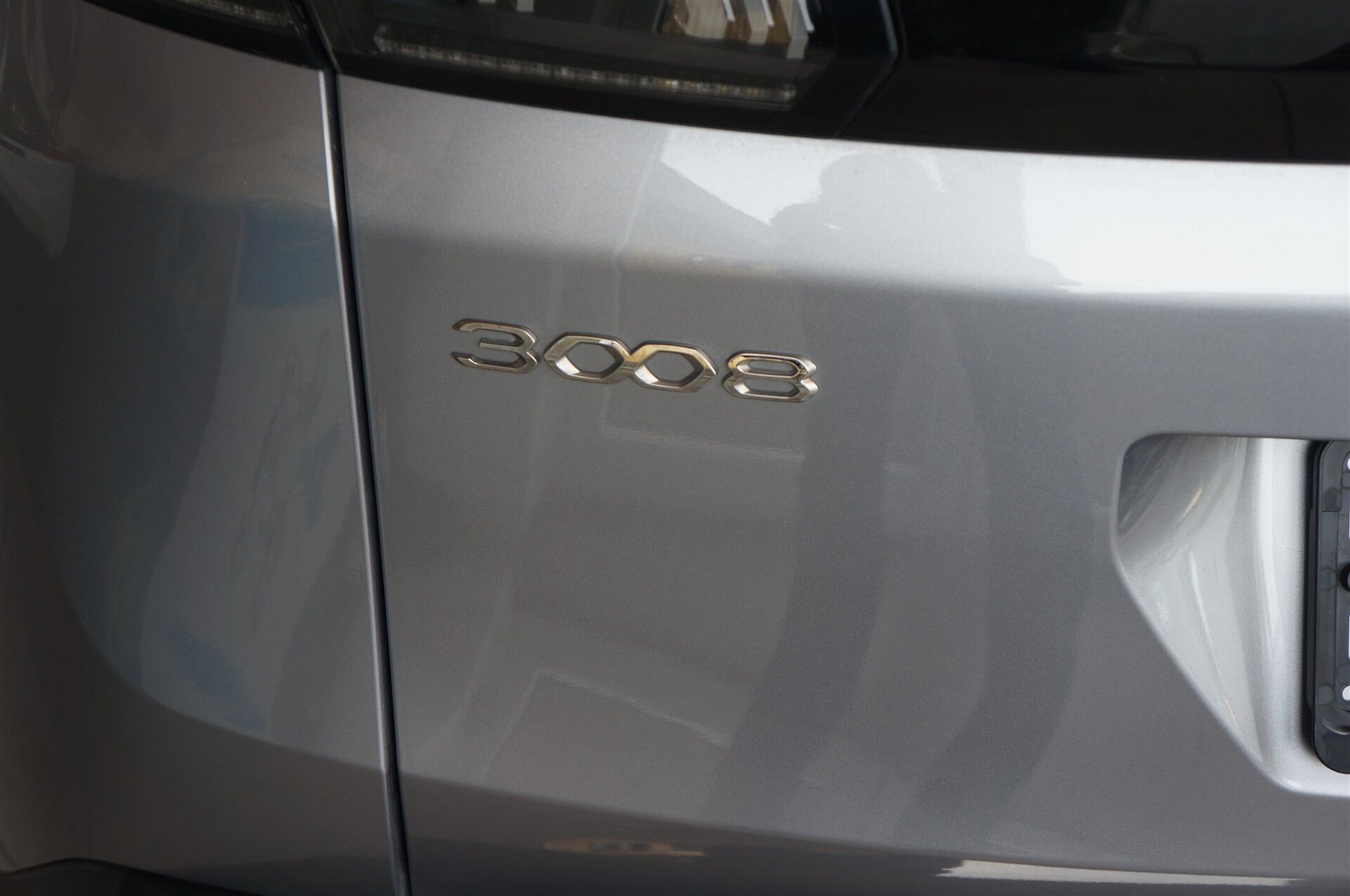 Billede af Peugeot 3008 1,6 PureTech  Plugin-hybrid Allure Pack EAT8 225HK 5d 8g Aut.