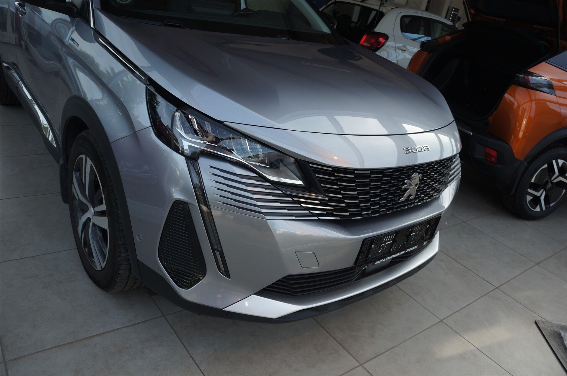 Billede af Peugeot 3008 1,6 PureTech  Plugin-hybrid Allure Pack EAT8 225HK 5d 8g Aut.