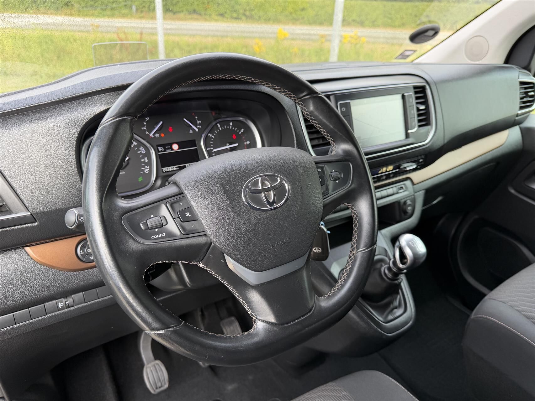 Billede af Toyota Proace Verso Medium 1,5 D Family Skydedør, bagklap 120HK 6g