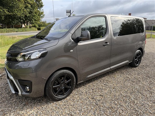 Toyota Proace Verso Medium 1,5 D Family Skydedør, bagklap 120HK 6g