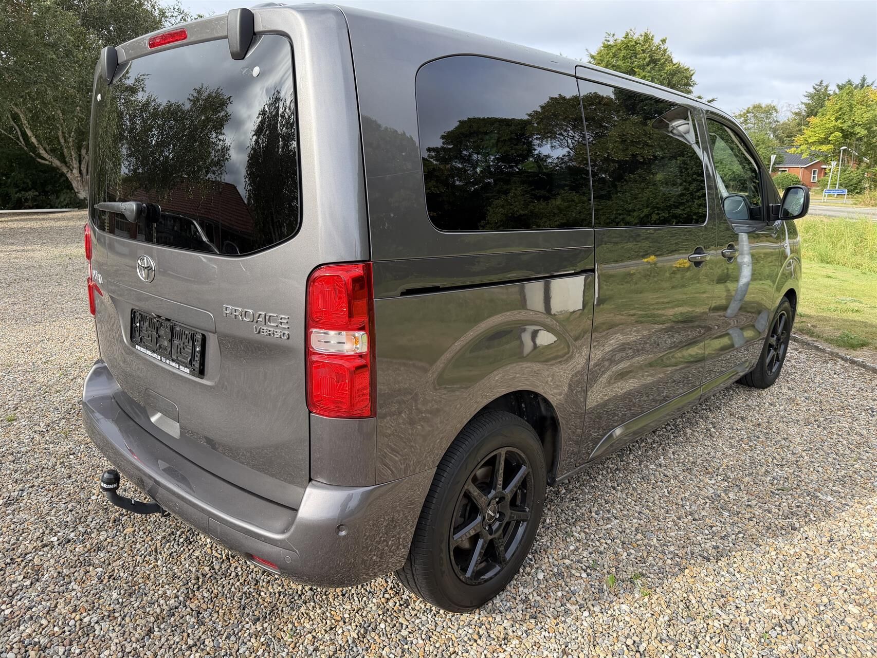 Billede af Toyota Proace Verso Medium 1,5 D Family Skydedør, bagklap 120HK 6g