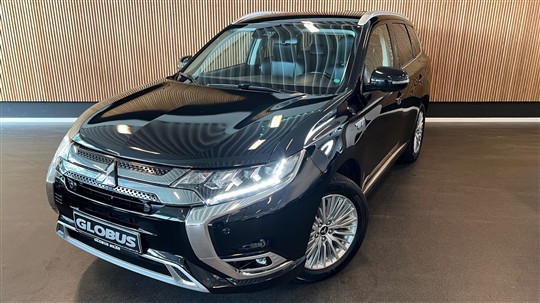 Mitsubishi Outlander 2,4 PHEV  Plugin-hybrid Limited 4WD 224HK 5d 6g Trinl. Gear
