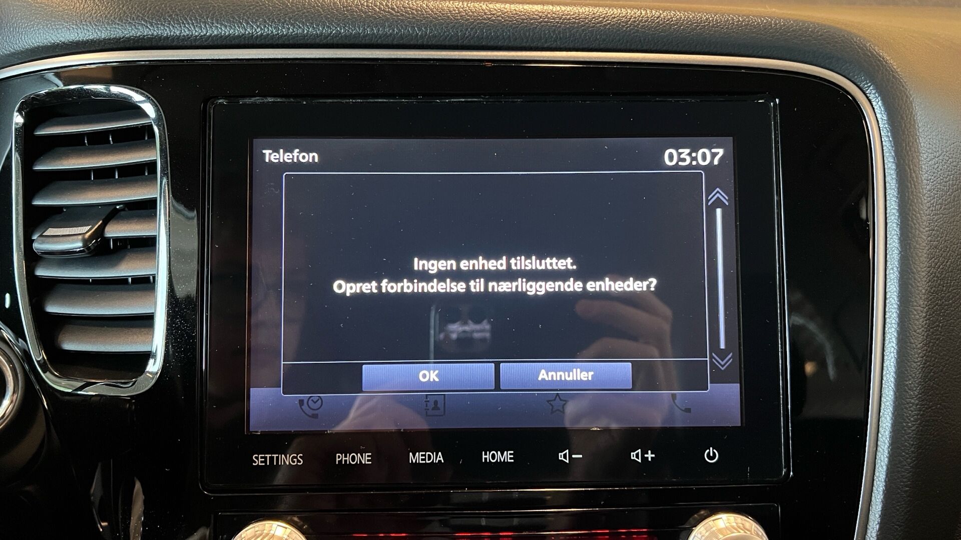 Billede af Mitsubishi Outlander 2,4 PHEV  Plugin-hybrid Limited 4WD 224HK 5d 6g Trinl. Gear