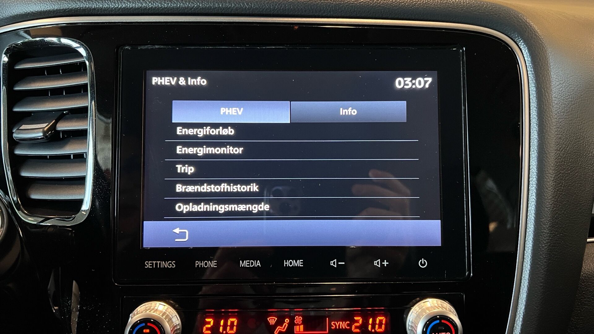 Billede af Mitsubishi Outlander 2,4 PHEV  Plugin-hybrid Limited 4WD 224HK 5d 6g Trinl. Gear