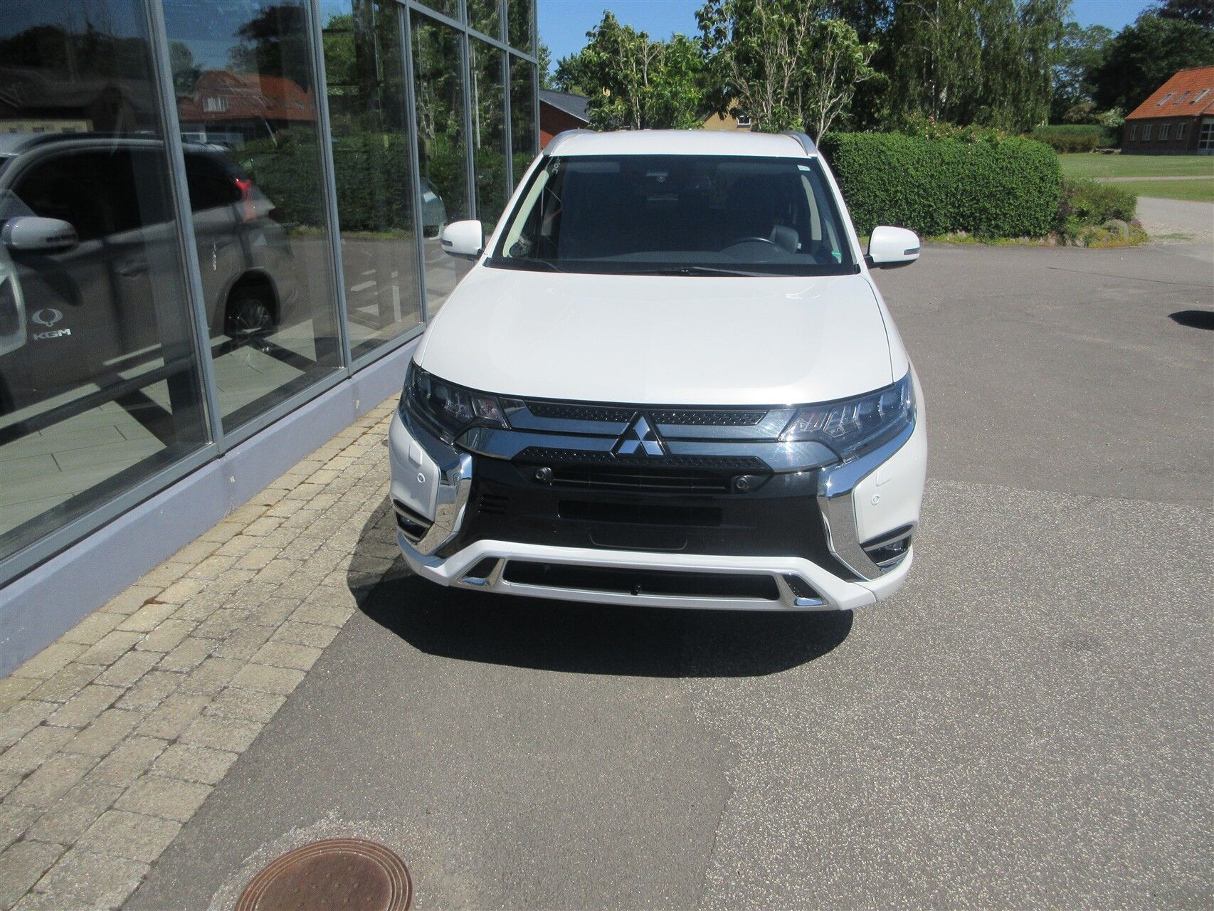 Billede af Mitsubishi Outlander 2,4 PHEV  Plugin-hybrid Limited 4WD 224HK 5d 6g Trinl. Gear