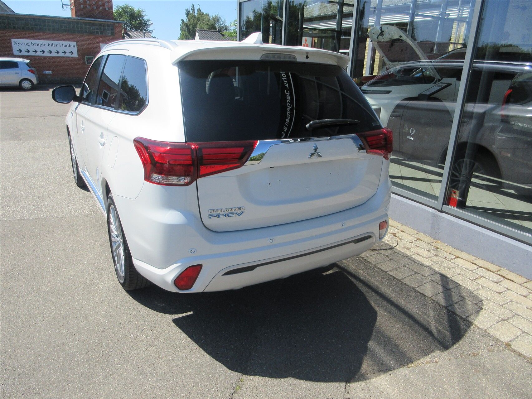 Billede af Mitsubishi Outlander 2,4 PHEV  Plugin-hybrid Limited 4WD 224HK 5d 6g Trinl. Gear