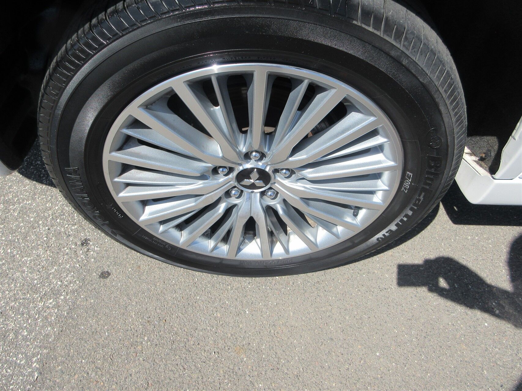 Billede af Mitsubishi Outlander 2,4 PHEV  Plugin-hybrid Limited 4WD 224HK 5d 6g Trinl. Gear