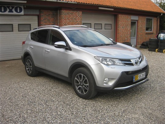 Toyota RAV4 2,2 D-4D D-CAT T3 4x4 150HK Van Aut.