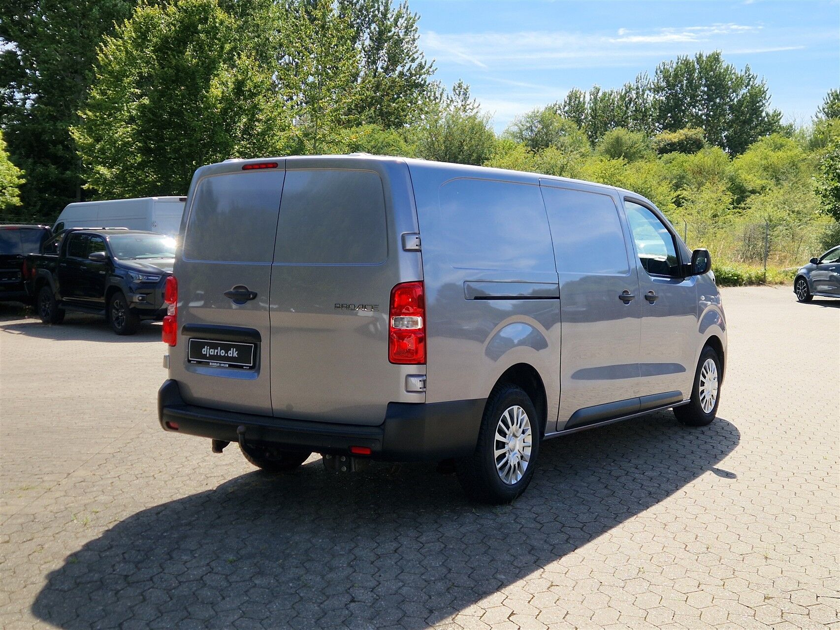 Billede af Toyota Proace Long 2,0 D Comfort Master 144HK Van 8g Aut.