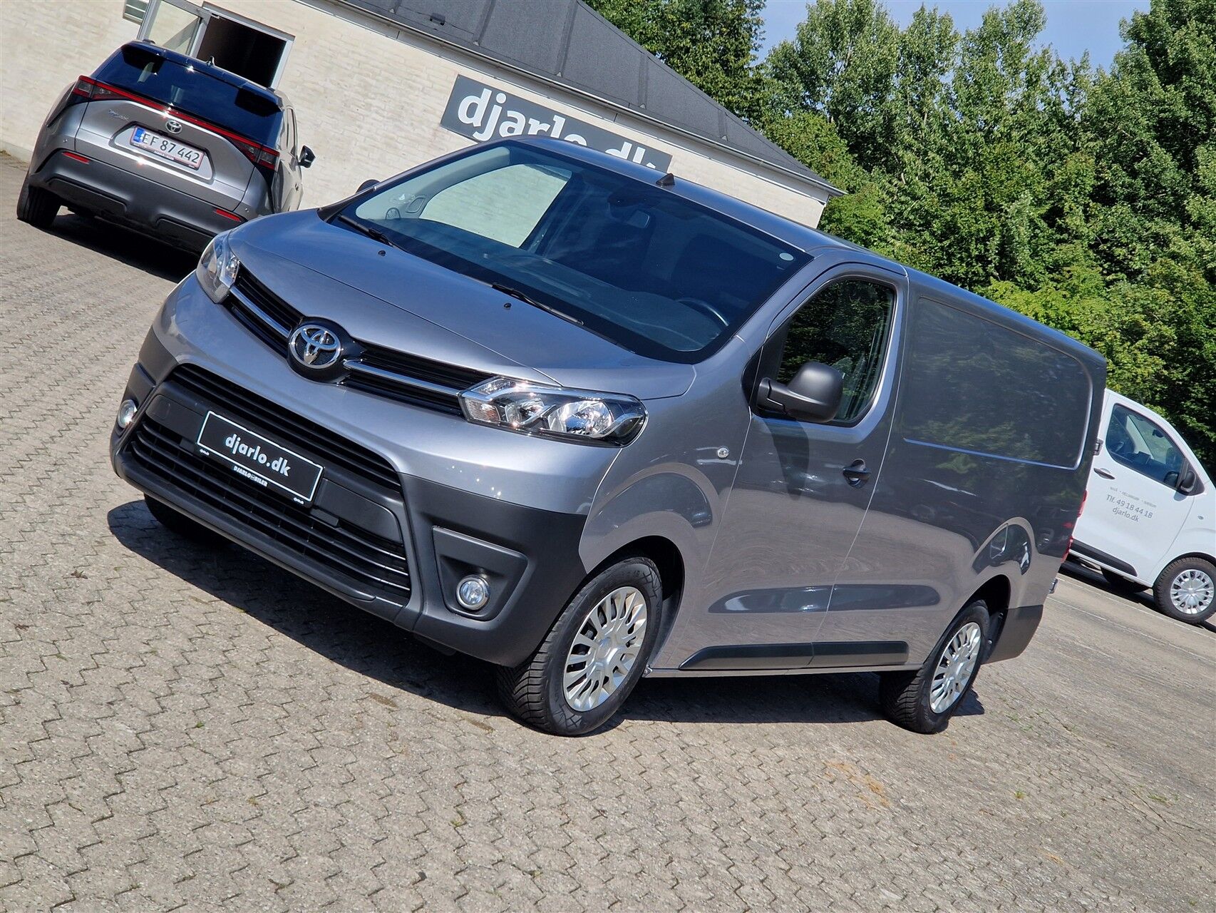 Billede af Toyota Proace Long 2,0 D Comfort Master 144HK Van 8g Aut.