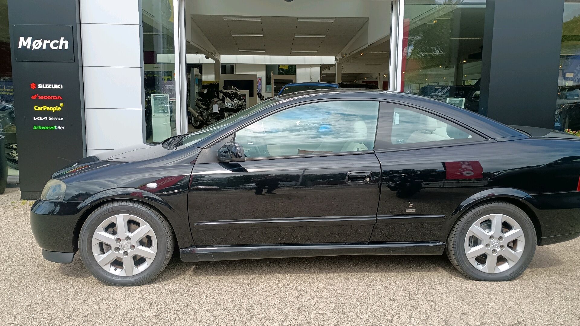 Billede af Opel Astra 2,2 147HK 2d