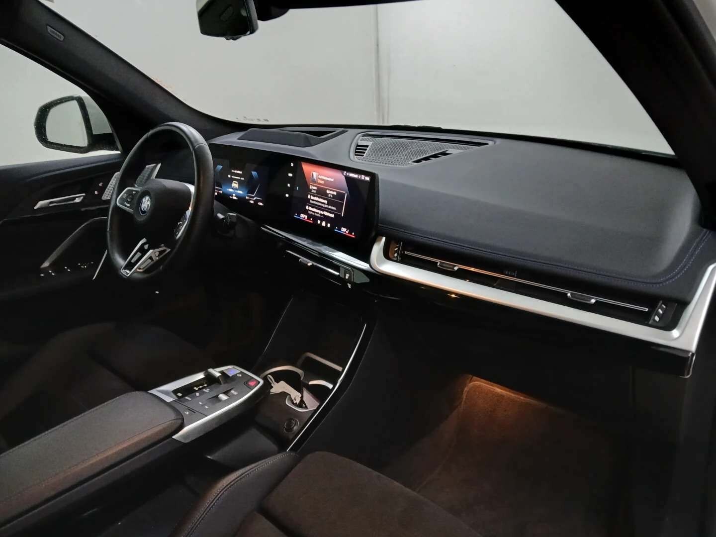 Billede af BMW iX1 eDrive20 Fully Charged M Sport 204HK 5d Aut. 