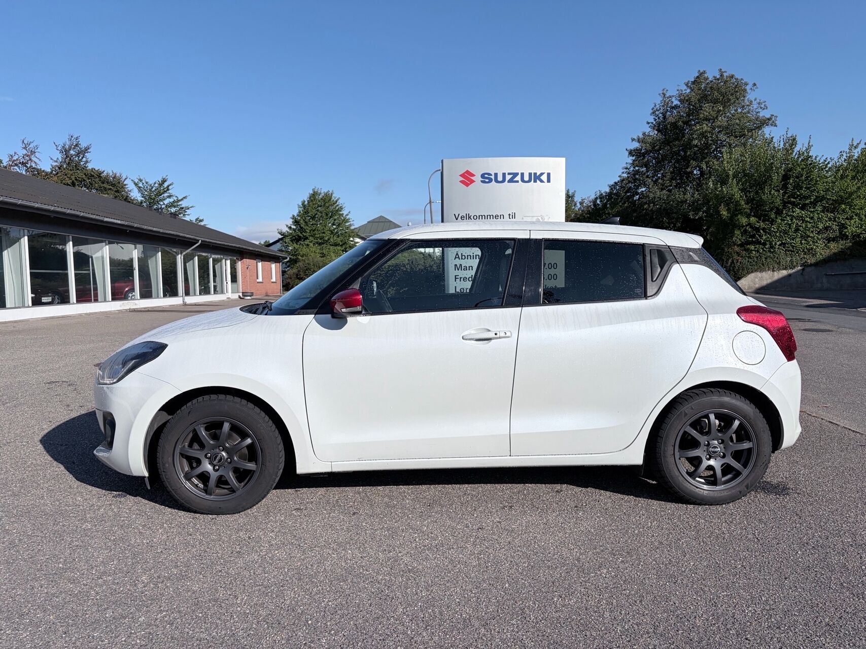 Billede af Suzuki Swift 1,0 Boosterjet  Mild hybrid Exclusive Plus 112HK 5d