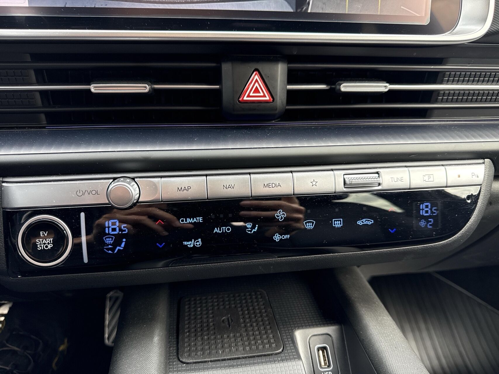 Billede af Hyundai Ioniq 6 Electric 77,4 kWh Ultimate 4WD 325HK Aut.