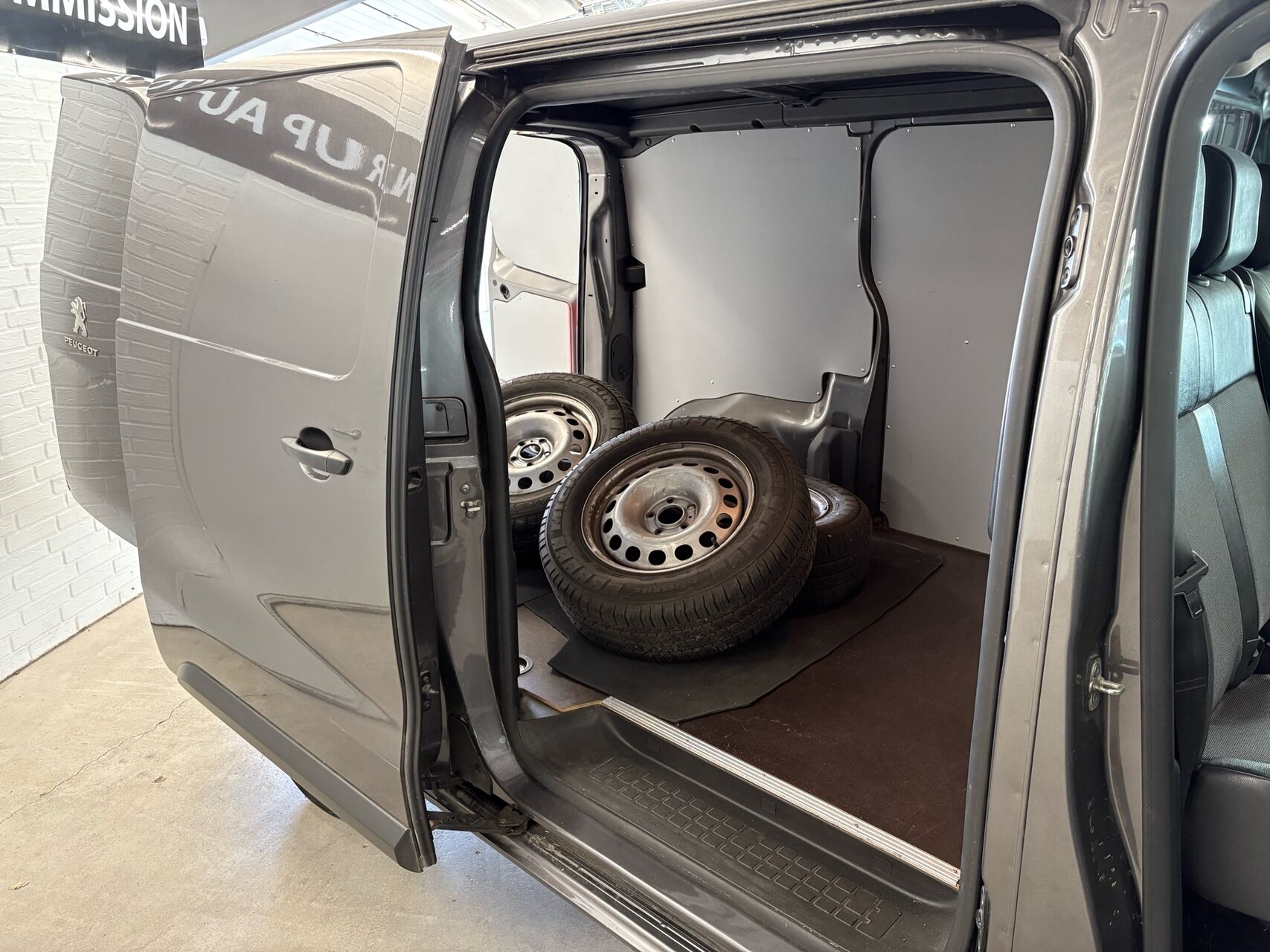 Billede af Peugeot Expert L2 1,6 BlueHDi Plus Pro WP 115HK Van 6g