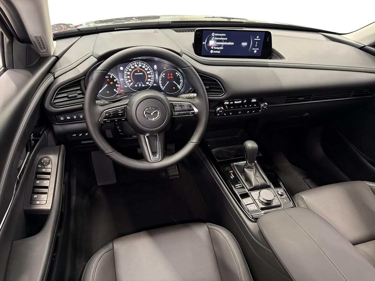 Billede af Mazda CX-30 2,5 e-Skyactiv-G  Mild hybrid Homura Plus 140HK 5d 6g Aut.
