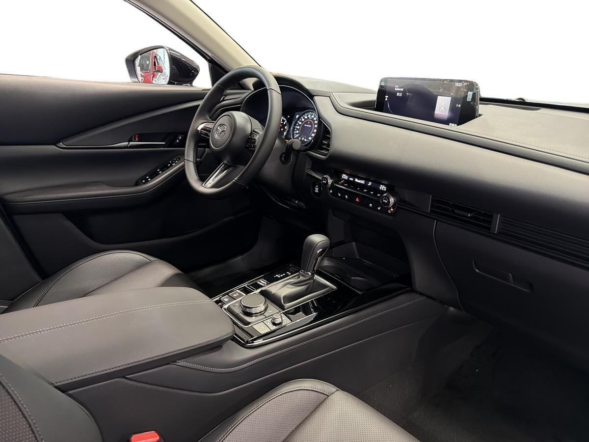 Billede af Mazda CX-30 2,5 e-Skyactiv-G  Mild hybrid Homura Plus 140HK 5d 6g Aut.