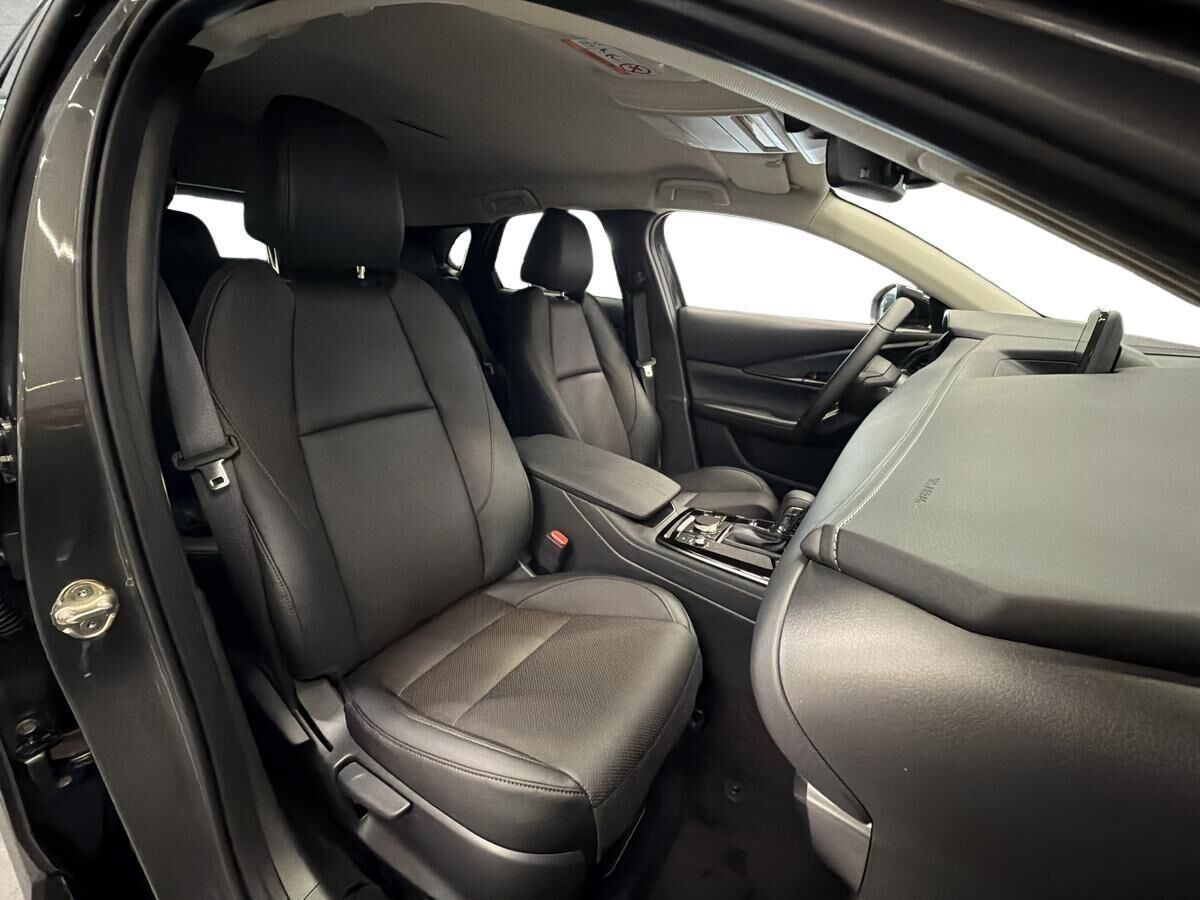 Billede af Mazda CX-30 2,5 e-Skyactiv-G  Mild hybrid Homura Plus 140HK 5d 6g Aut.