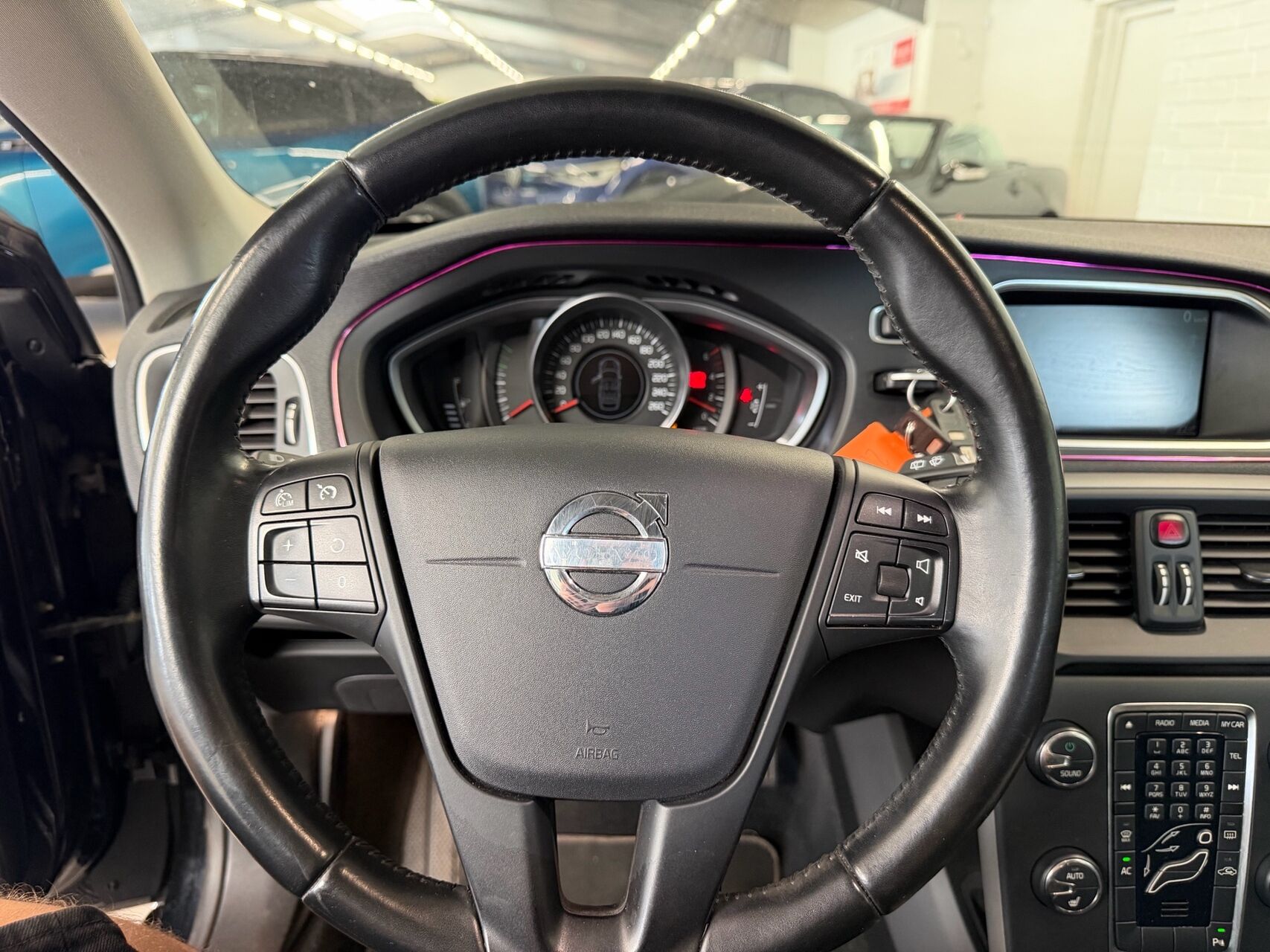 Billede af Volvo V40 1,6 D2 Kinetic 115HK 5d 6g