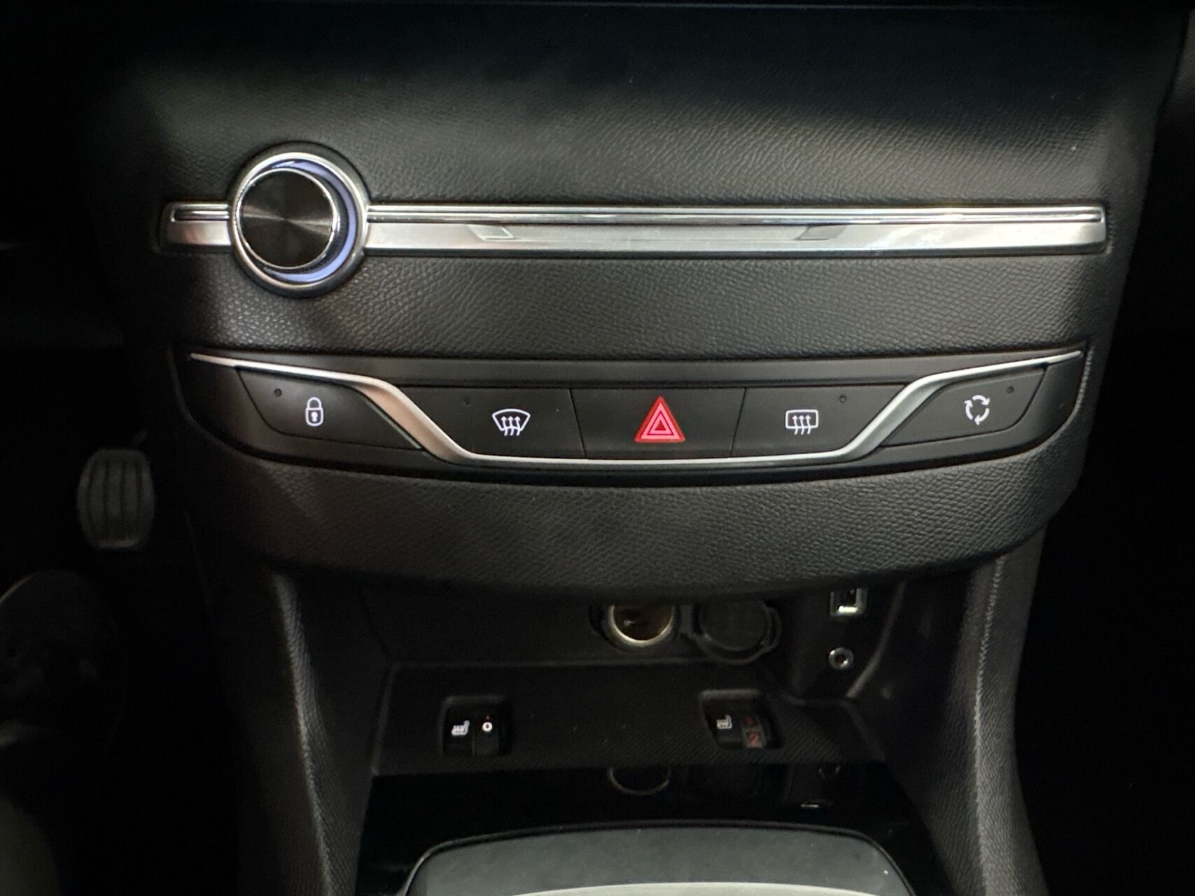 Billede af Peugeot 308 1,6 Blue e-HDI Active 120HK 5d 6g