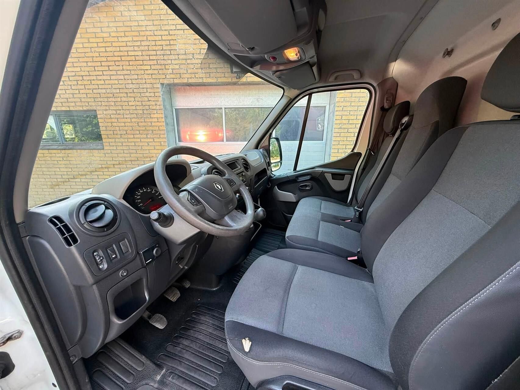 Billede af Renault Master T33 L2H2 2,3 DCI 130HK Van 6g