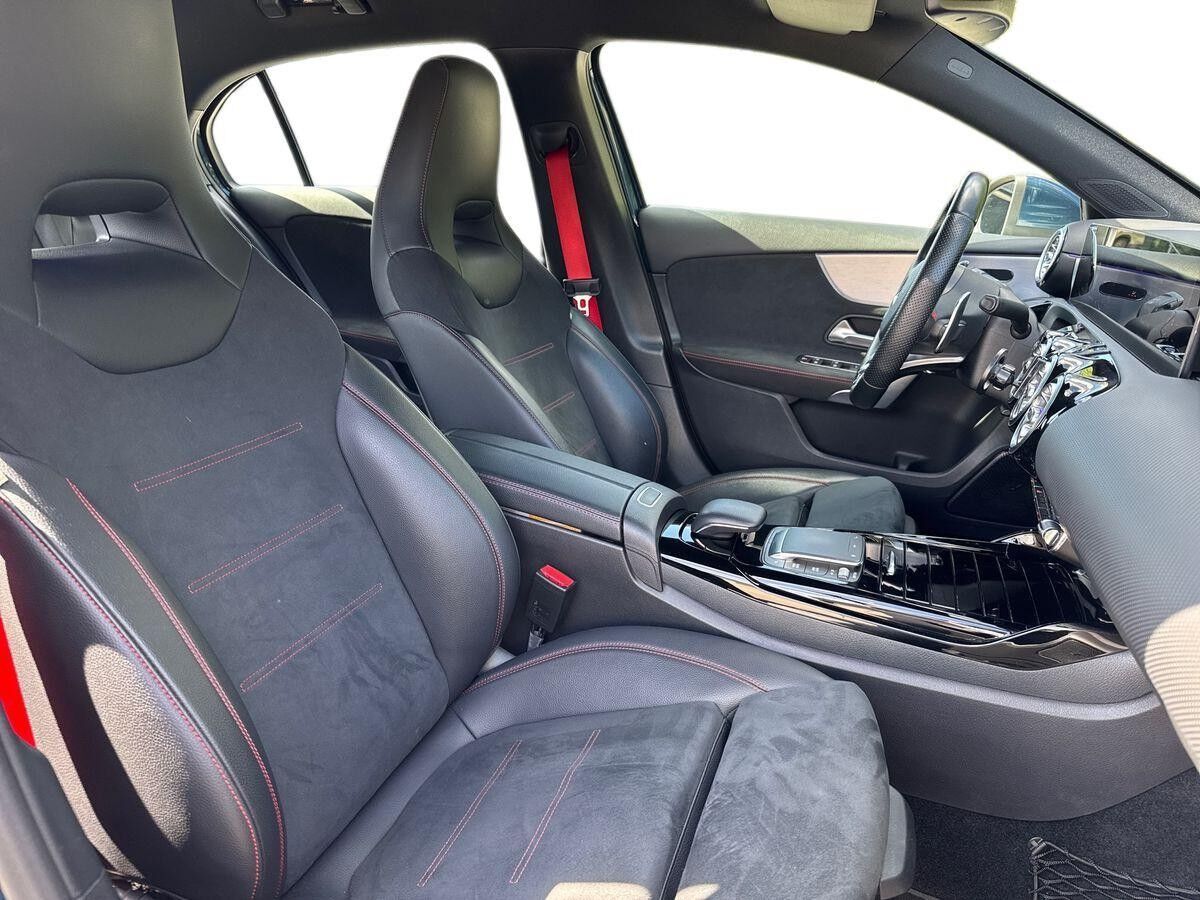 Billede af Mercedes-Benz A35 AMG 2,0 4Matic 7G-DCT 306HK 5d 7g Aut.