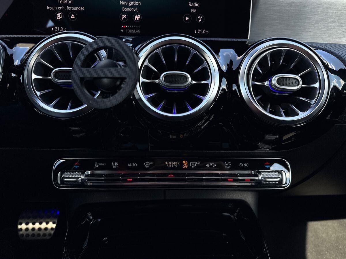 Billede af Mercedes-Benz A35 AMG 2,0 4Matic 7G-DCT 306HK 5d 7g Aut.