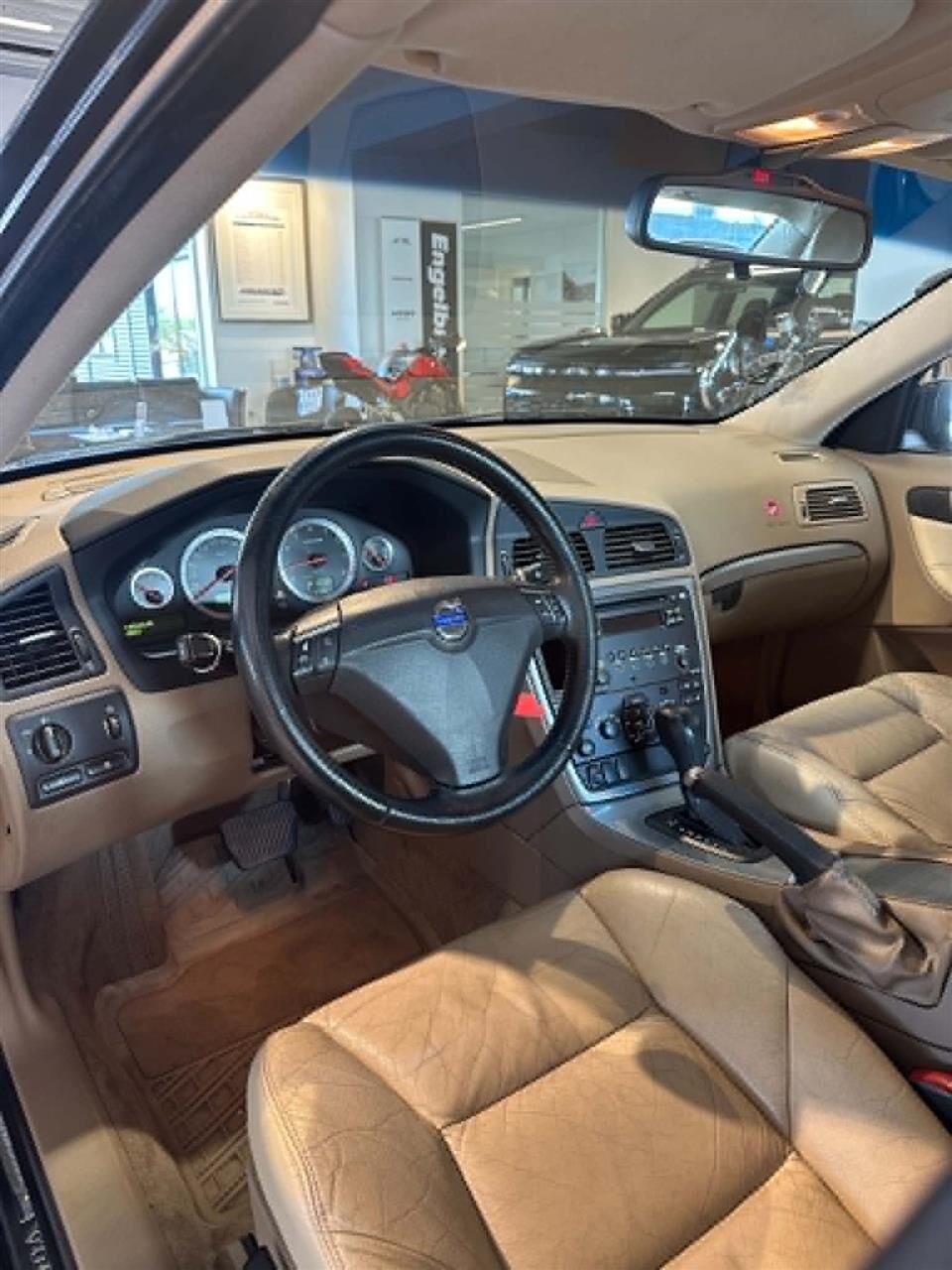 Billede af Volvo S60 2,4 140HK Aut.
