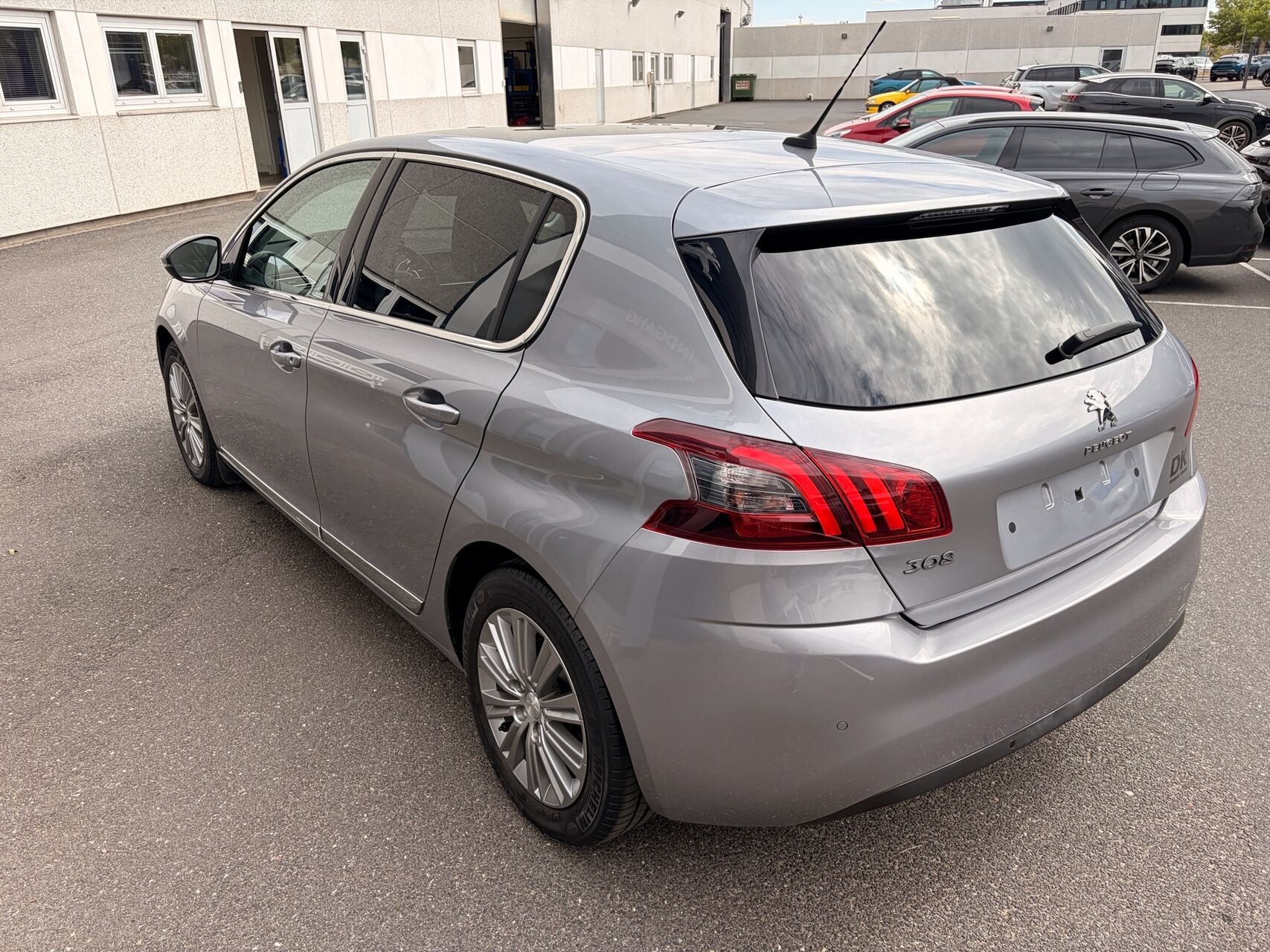 Billede af Peugeot 308 1,5 BlueHDi Selection Sky EAT6 130HK 5d 6g Aut.
