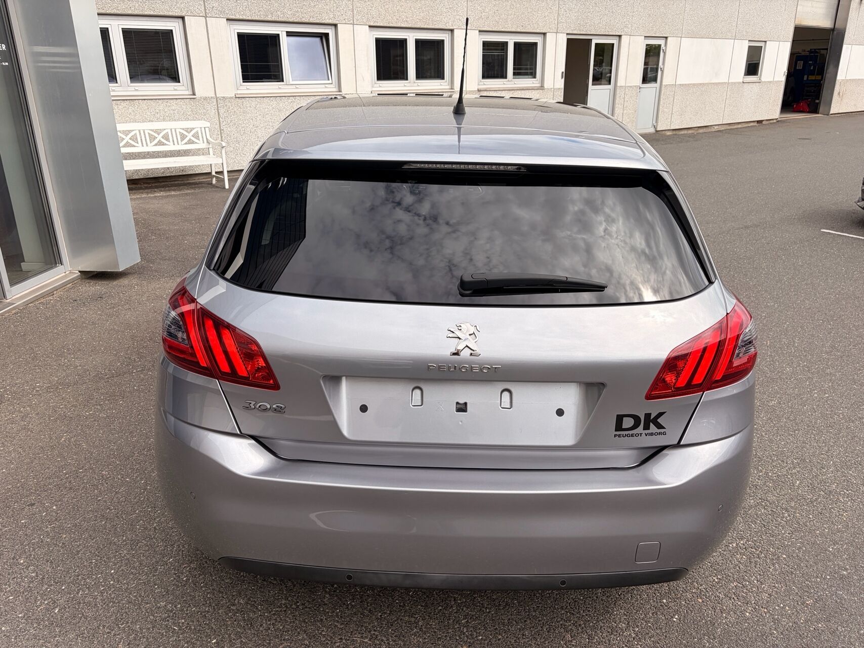 Billede af Peugeot 308 1,5 BlueHDi Selection Sky EAT6 130HK 5d 6g Aut.