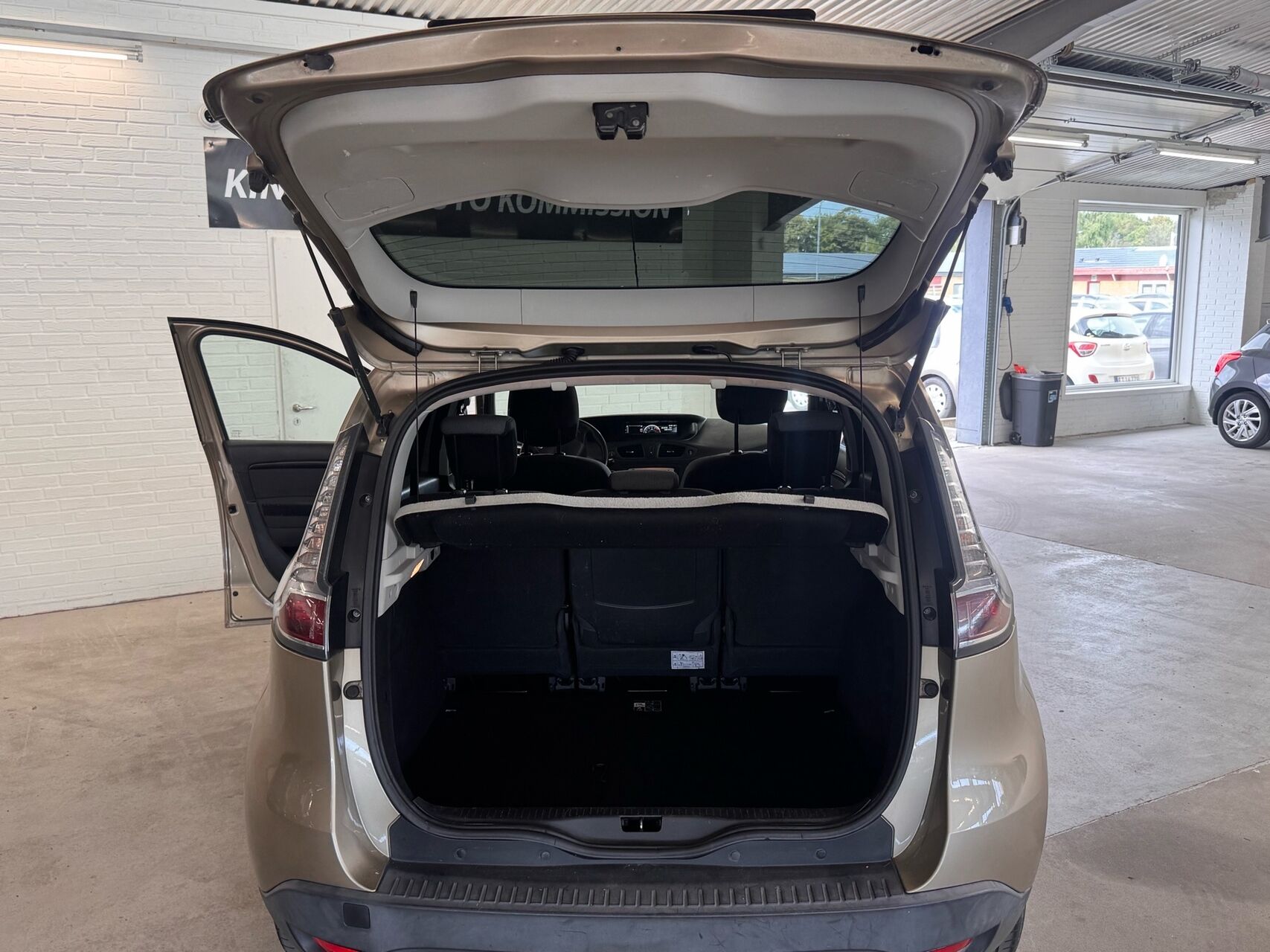 Billede af Renault Scénic 1,5 DCI FAP Expression EDC 110HK 6g Aut.