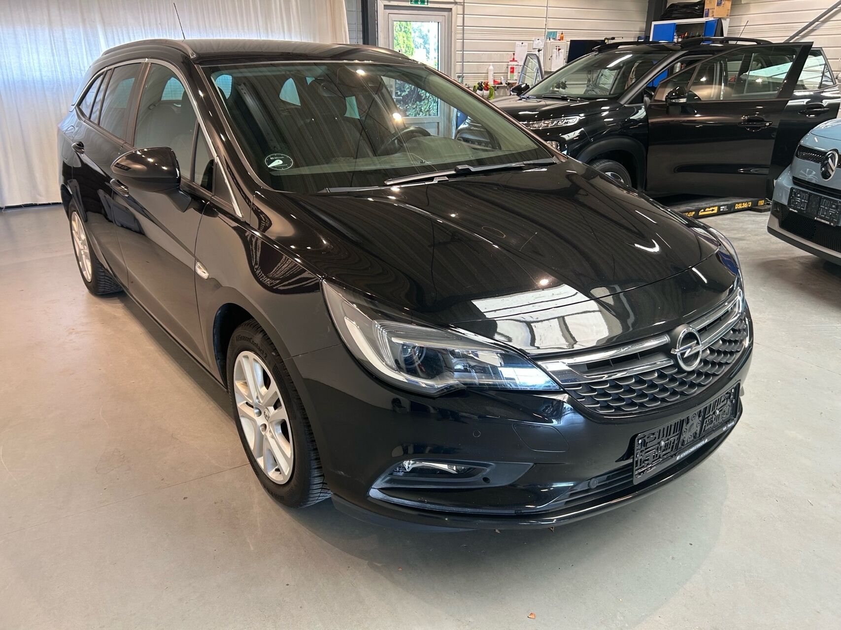 Billede af Opel Astra Sports Tourer 1,0 Turbo ECOTEC Excite 105HK Stc
