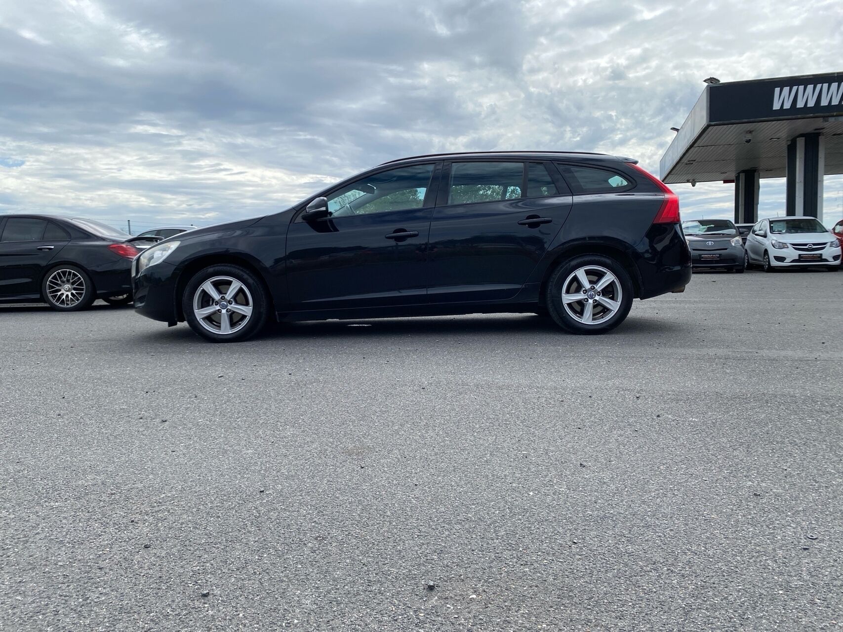 Billede af Volvo V60 1,6 DRIVe Base Start/Stop 115HK Stc 6g