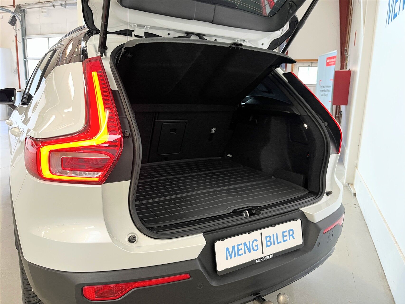 Billede af Volvo XC40 P6 Recharge Plus 231HK 5d Aut.