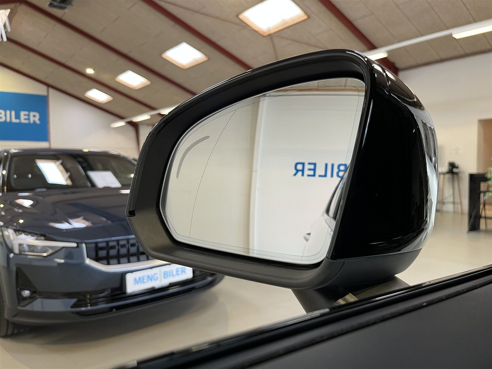 Billede af Volvo XC40 P6 Recharge Plus 231HK 5d Aut.