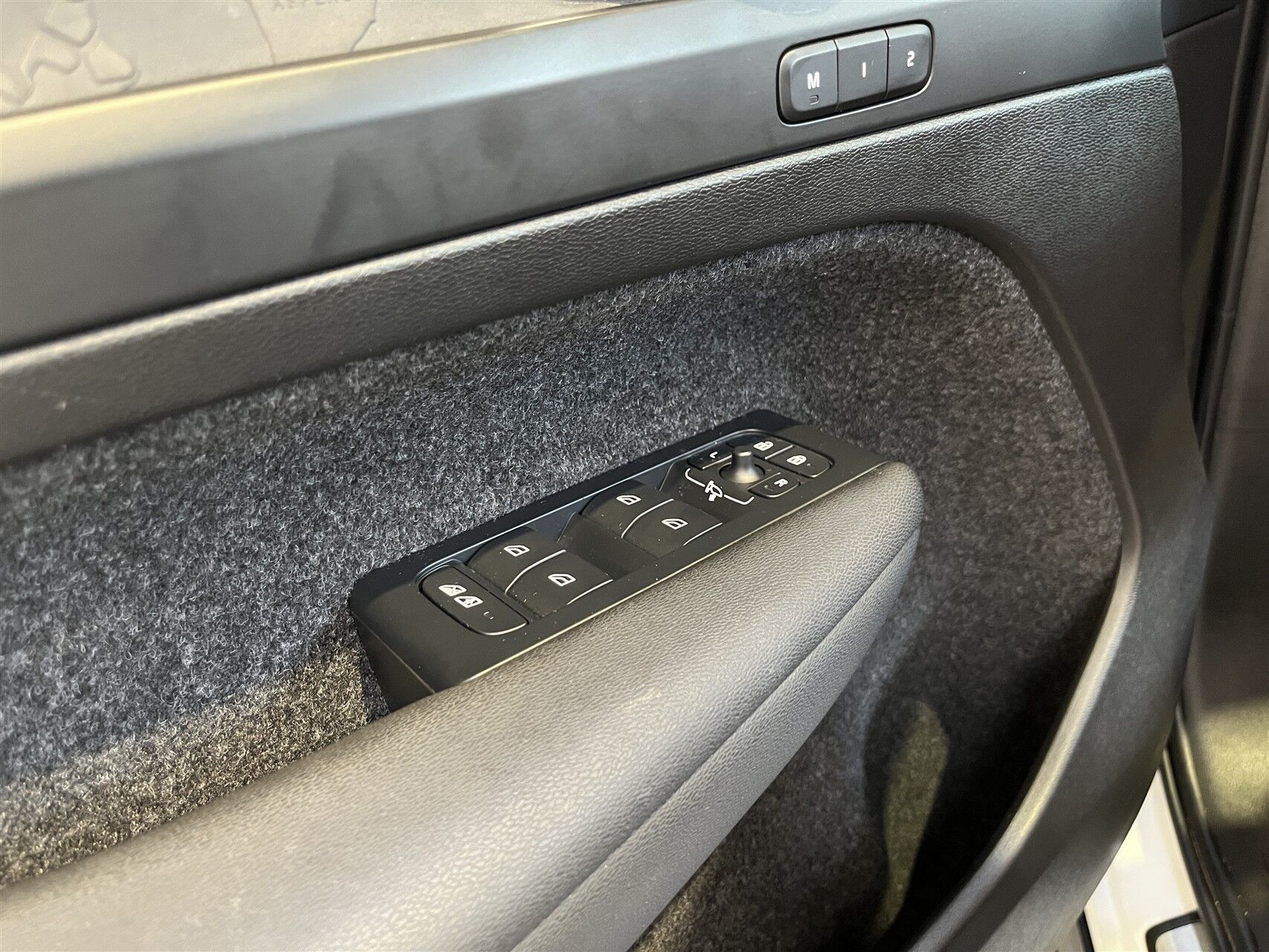 Billede af Volvo XC40 P6 Recharge Plus 231HK 5d Aut.