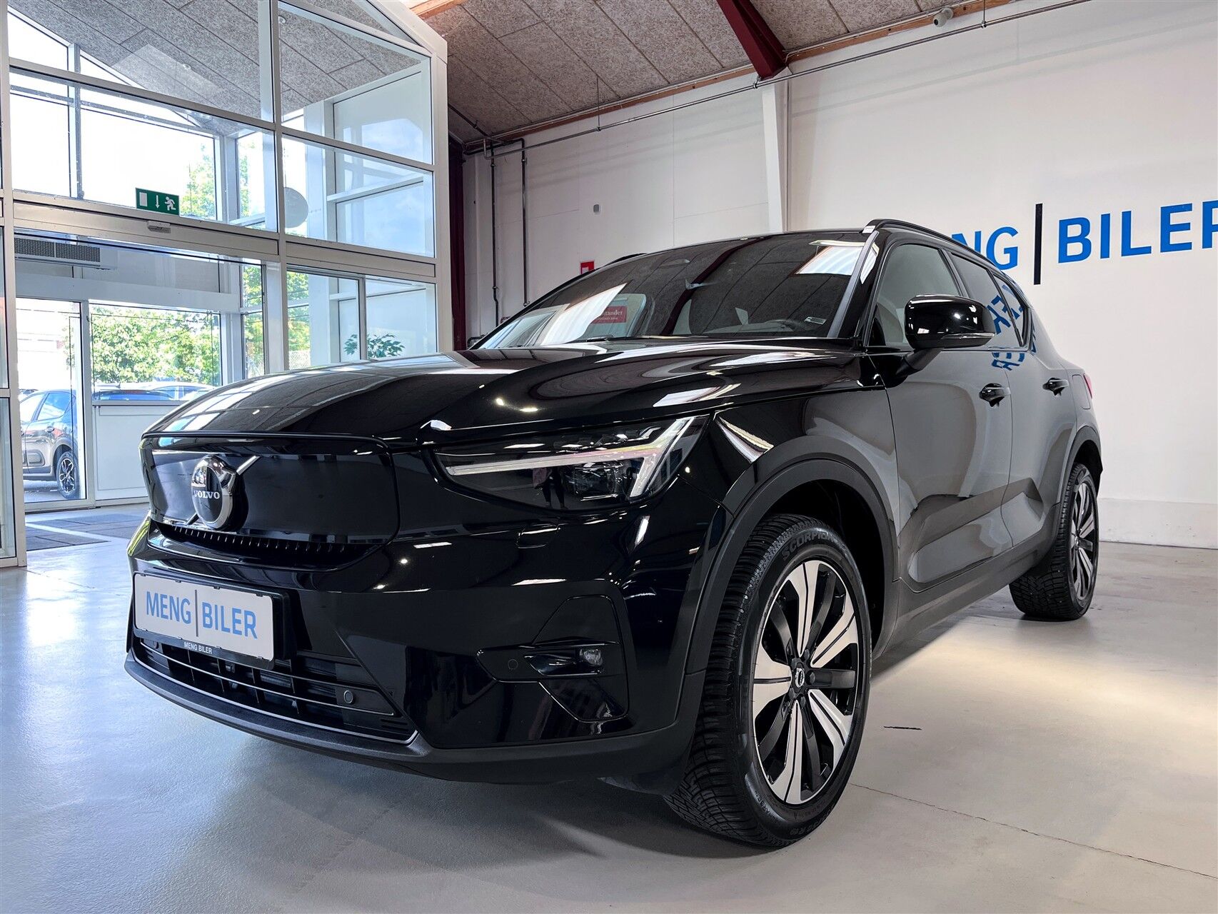 Billede af Volvo XC40 P6 Recharge Plus 231HK 5d Aut.