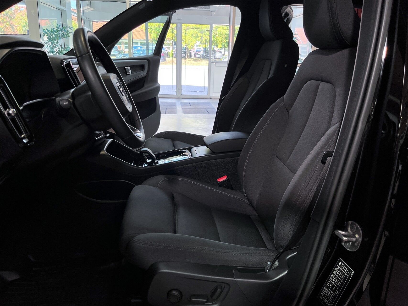 Billede af Volvo XC40 P6 Recharge Plus 231HK 5d Aut.