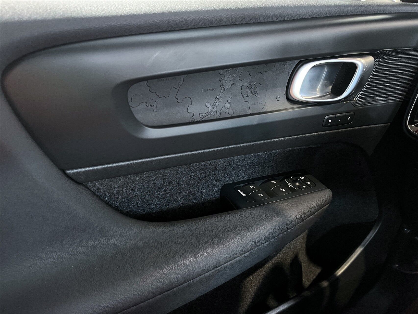 Billede af Volvo XC40 P6 Recharge Plus 231HK 5d Aut.