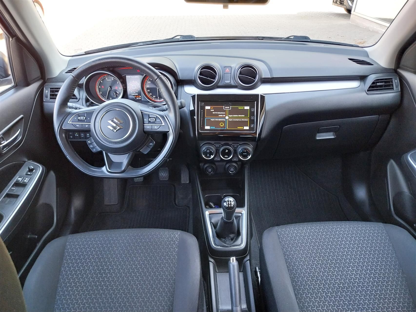 Billede af Suzuki Swift 1,2 Dualjet  Mild hybrid Exclusive AEB 83HK 5d